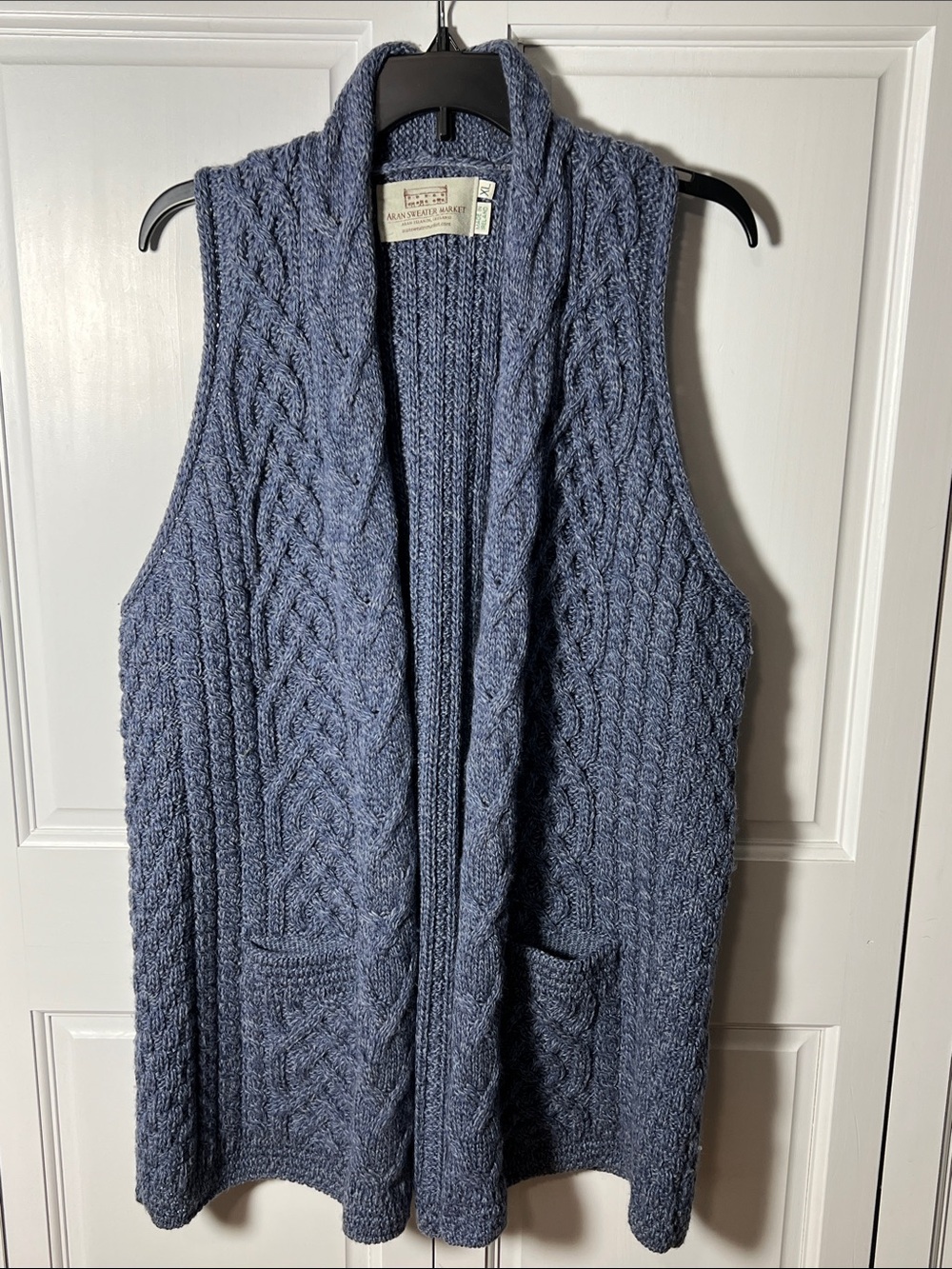Aran Sweater Market cable vest, Merino Wool, blue, Women’s XL made in Ireland - Picture 7 of 13